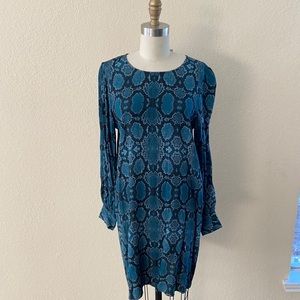 Blue Long sleeve dress